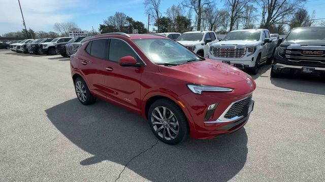 Buick Encore GX Vehicle Full-screen Gallery Image 02