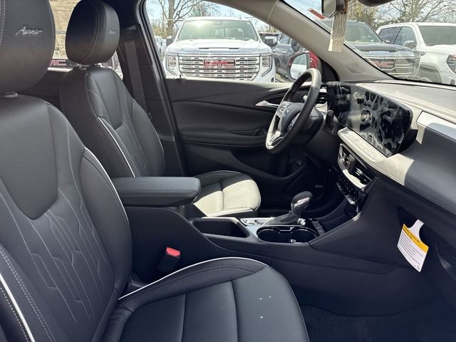 Buick Encore GX Vehicle Full-screen Gallery Image 23