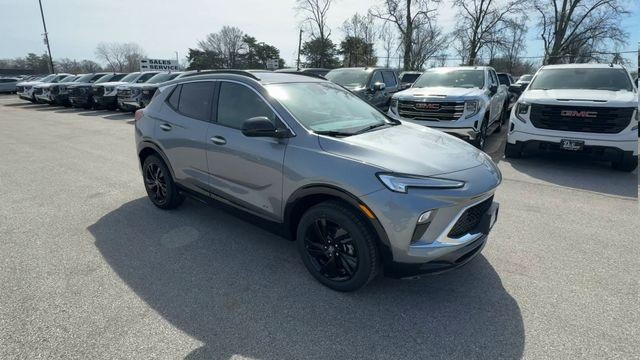 Buick Encore GX Vehicle Full-screen Gallery Image 02