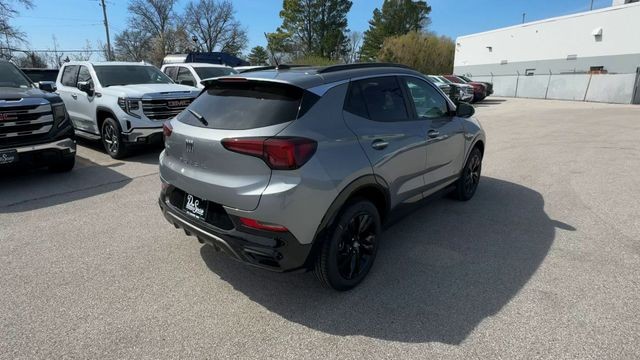 Buick Encore GX Vehicle Full-screen Gallery Image 08