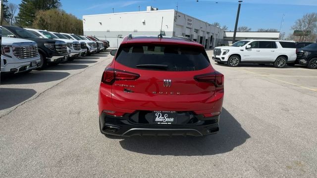 Buick Encore GX Vehicle Full-screen Gallery Image 07