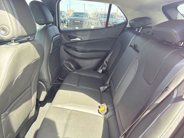 Buick Encore GX Vehicle Full-screen Gallery Image 21