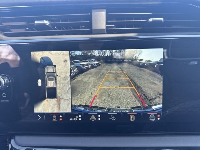 GMC Sierra 1500 Vehicle Full-screen Gallery Image 17