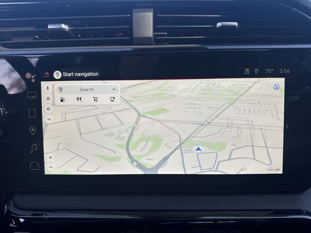 GMC Sierra 1500 Vehicle Full-screen Gallery Image 18