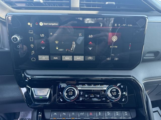 GMC Sierra 1500 Vehicle Full-screen Gallery Image 19