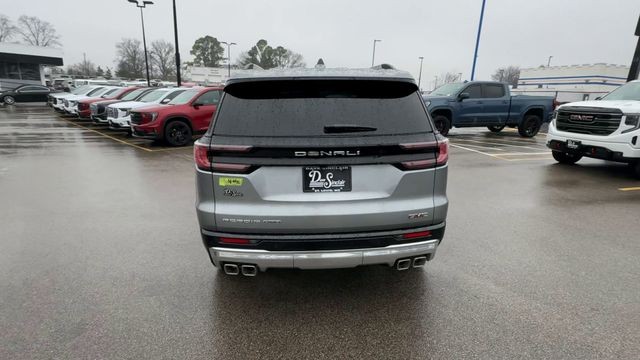 GMC Acadia Vehicle Full-screen Gallery Image 07