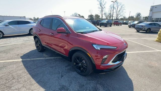 Buick Encore GX Vehicle Full-screen Gallery Image 02