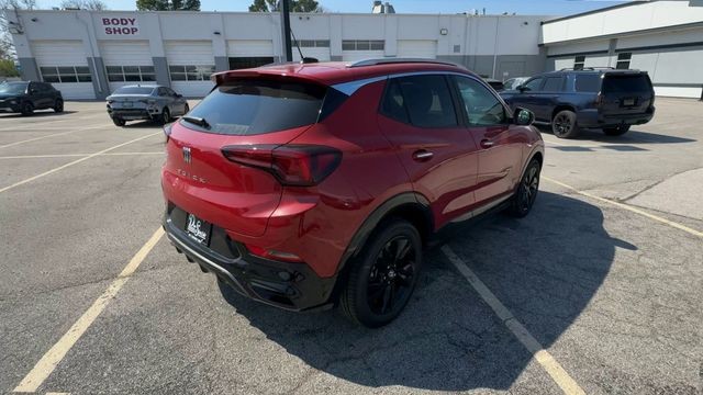 Buick Encore GX Vehicle Full-screen Gallery Image 08