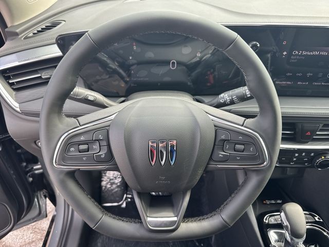 Buick Encore GX Vehicle Full-screen Gallery Image 14