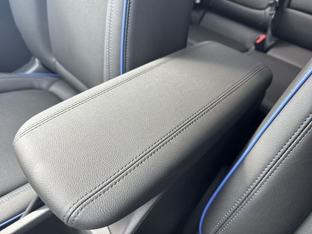 Buick Encore GX Vehicle Full-screen Gallery Image 20