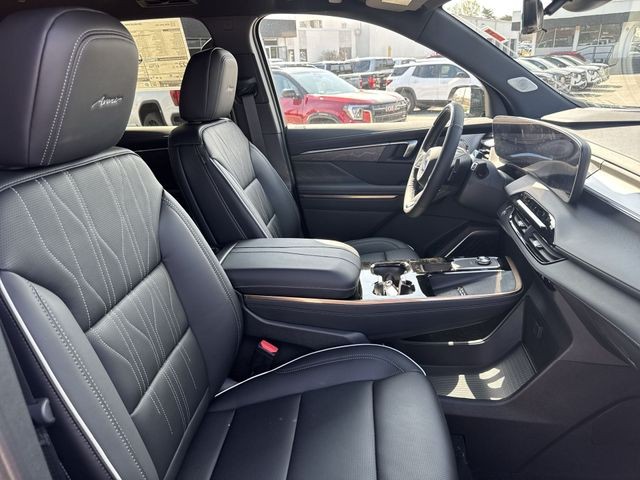 Buick Enclave Vehicle Full-screen Gallery Image 26