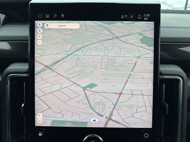 GMC Yukon Vehicle Full-screen Gallery Image 18