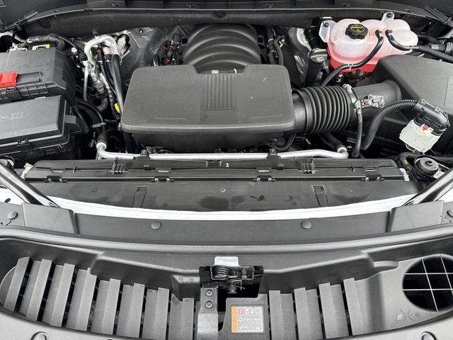 GMC Yukon Vehicle Full-screen Gallery Image 26