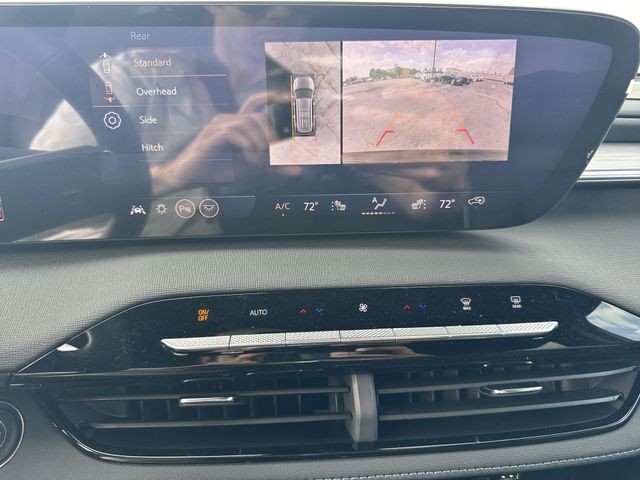 Buick Enclave Vehicle Full-screen Gallery Image 20