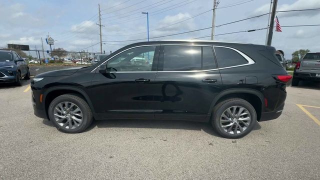 Buick Enclave Vehicle Full-screen Gallery Image 05