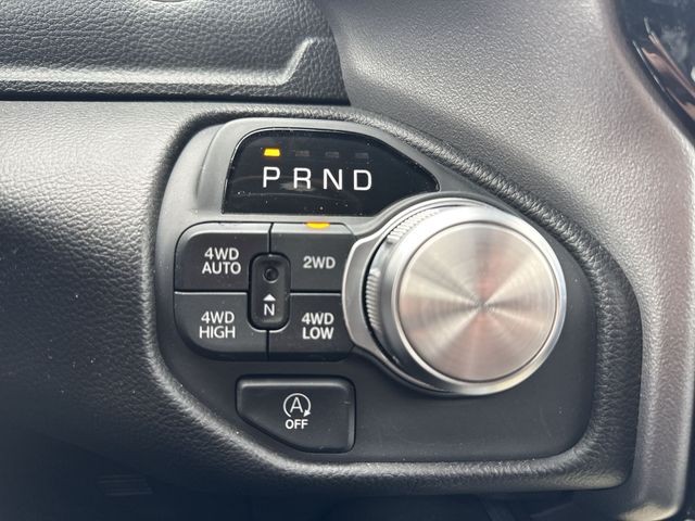 Ram 1500 Vehicle Full-screen Gallery Image 38