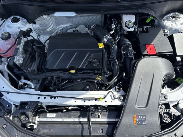 Buick Envista Vehicle Full-screen Gallery Image 24