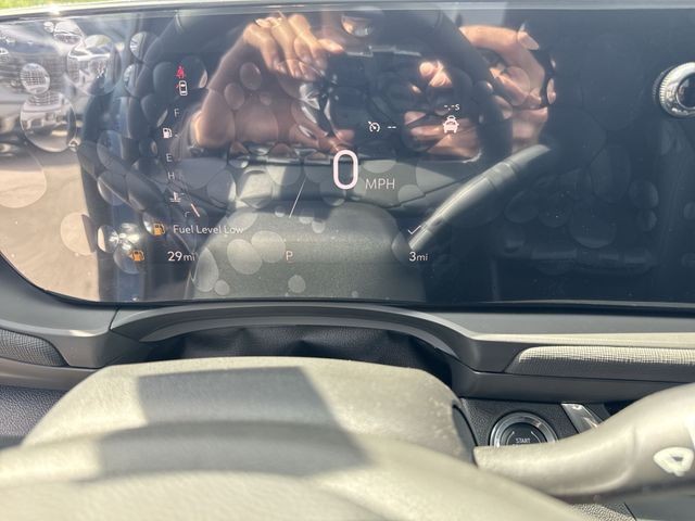 Buick Envista Vehicle Full-screen Gallery Image 15