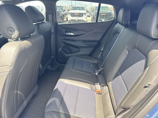 Buick Envista Vehicle Full-screen Gallery Image 21