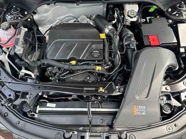 Buick Envista Vehicle Full-screen Gallery Image 24