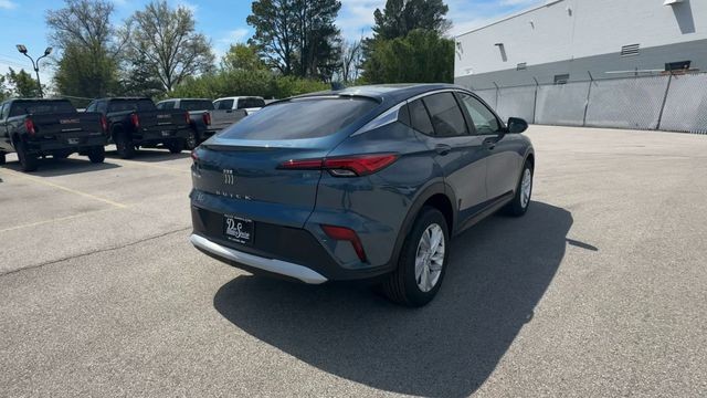 Buick Envista Vehicle Full-screen Gallery Image 08