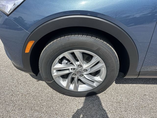 Buick Envista Vehicle Full-screen Gallery Image 10