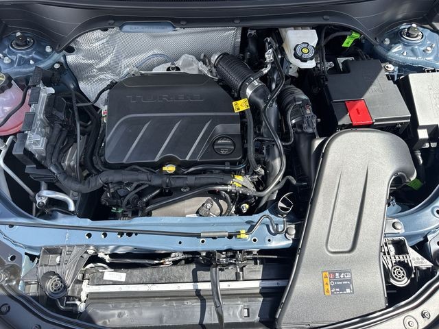 Buick Envista Vehicle Full-screen Gallery Image 24