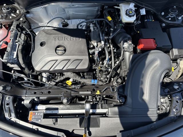 Buick Encore GX Vehicle Full-screen Gallery Image 25