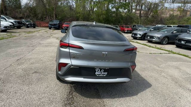 Buick Envista Vehicle Full-screen Gallery Image 07