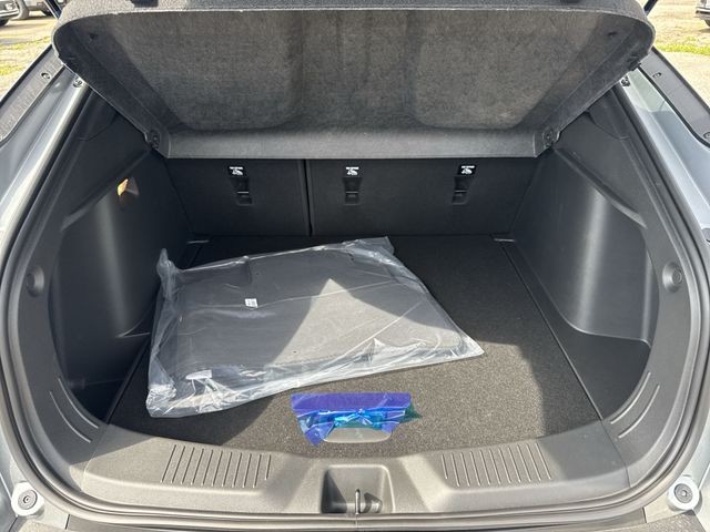 Buick Envista Vehicle Full-screen Gallery Image 22