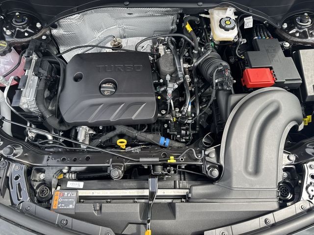 Buick Encore GX Vehicle Full-screen Gallery Image 24