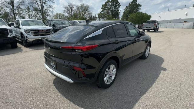 Buick Envista Vehicle Full-screen Gallery Image 08