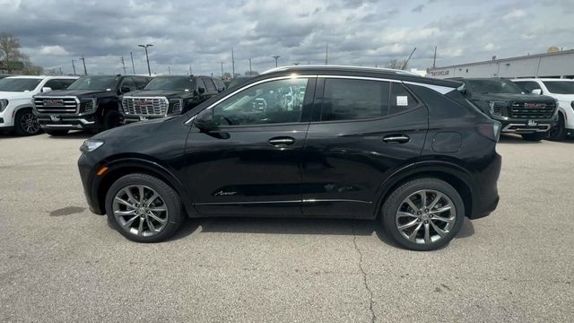 Buick Encore GX Vehicle Full-screen Gallery Image 05