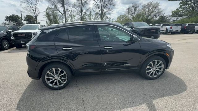 Buick Encore GX Vehicle Full-screen Gallery Image 09