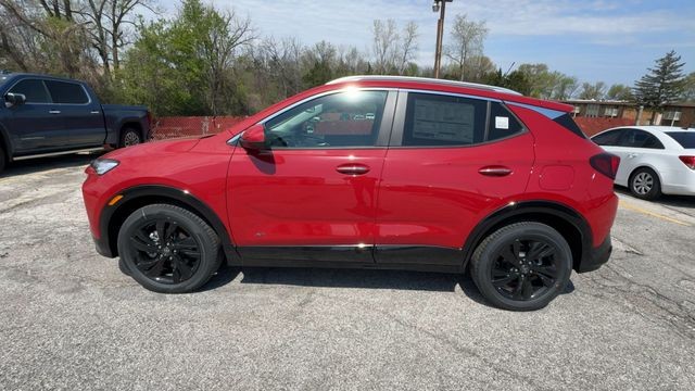 Buick Encore GX Vehicle Full-screen Gallery Image 05