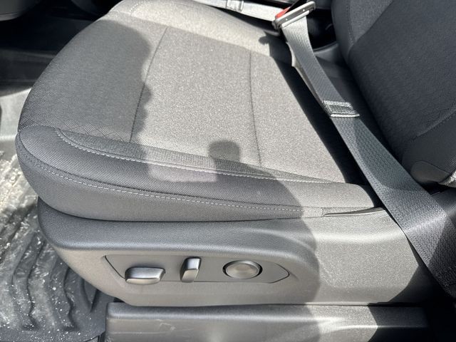 GMC Sierra 1500 Vehicle Full-screen Gallery Image 12