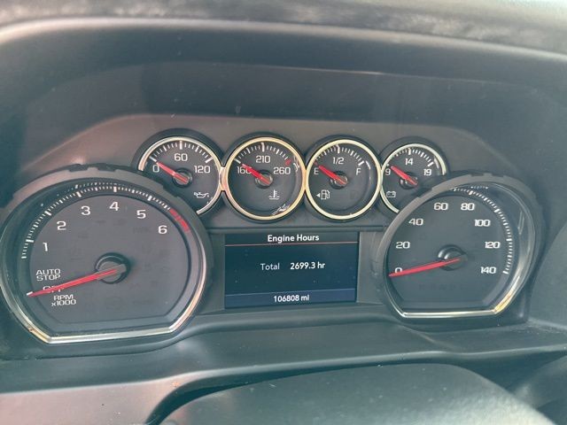 Chevrolet Silverado 1500 Vehicle Full-screen Gallery Image 17