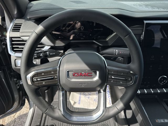 GMC Acadia Vehicle Full-screen Gallery Image 14