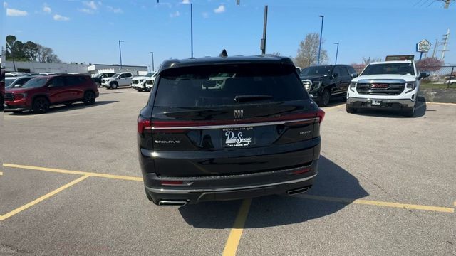 Buick Enclave Vehicle Full-screen Gallery Image 07