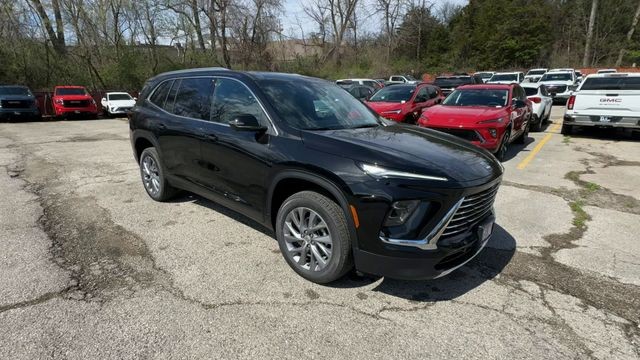 Buick Enclave Vehicle Full-screen Gallery Image 02