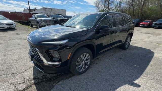 Buick Enclave Vehicle Full-screen Gallery Image 04