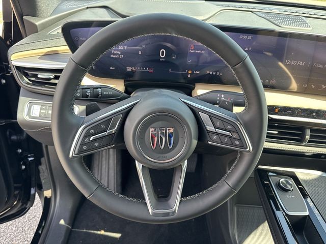 Buick Enclave Vehicle Full-screen Gallery Image 14