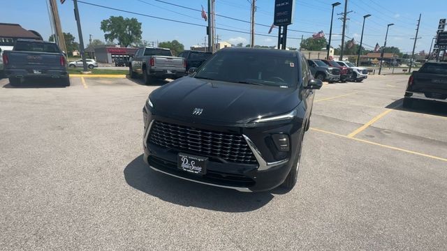 Buick Enclave Vehicle Full-screen Gallery Image 03