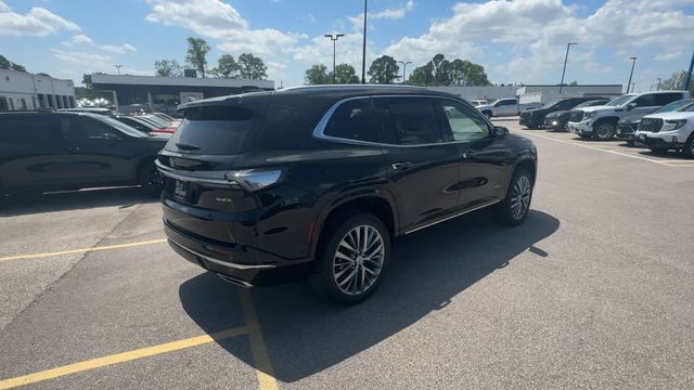 Buick Enclave Vehicle Full-screen Gallery Image 08