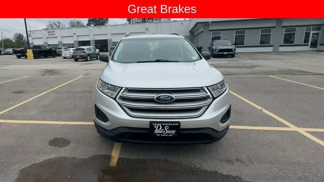 Ford Edge Vehicle Full-screen Gallery Image 03