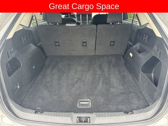 Ford Edge Vehicle Full-screen Gallery Image 28