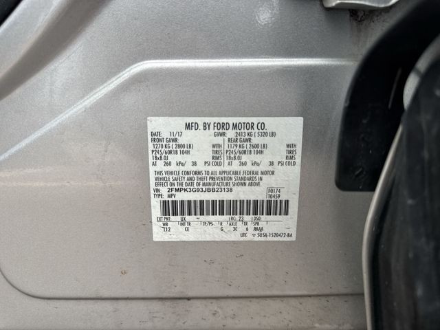 Ford Edge Vehicle Full-screen Gallery Image 36