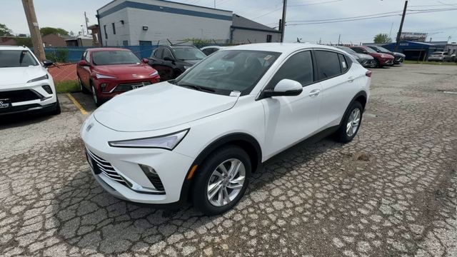 Buick Envista Vehicle Full-screen Gallery Image 04