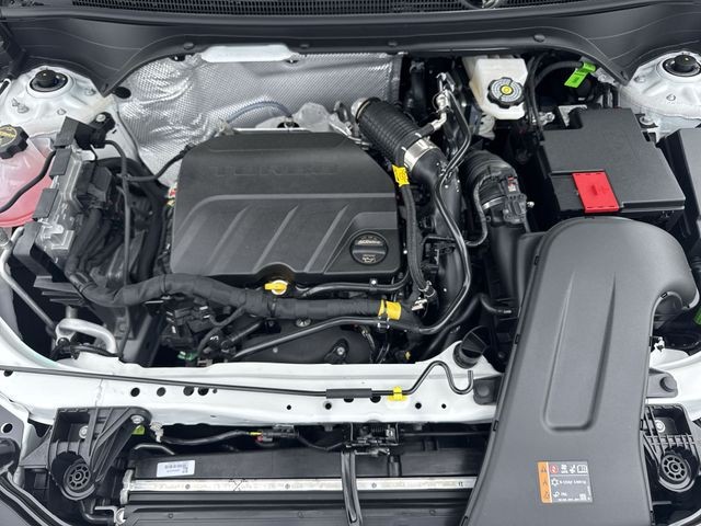 Buick Envista Vehicle Full-screen Gallery Image 24