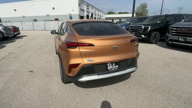 Buick Envista Vehicle Full-screen Gallery Image 07